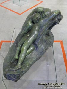 Фото Киева. «Художественный Арсенал». Выставка «100 шедевров мировой скульптуры». Огюст Роден, без названия, бронза.