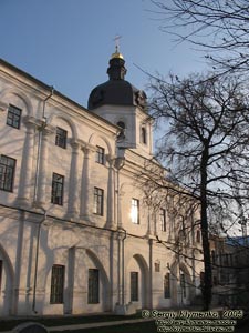 Фото Киева. Старый учебный корпус Киевской академии, Благовищенская церковь.