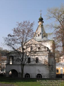 Фото Киева. Колокольня церкви Николы Доброго.