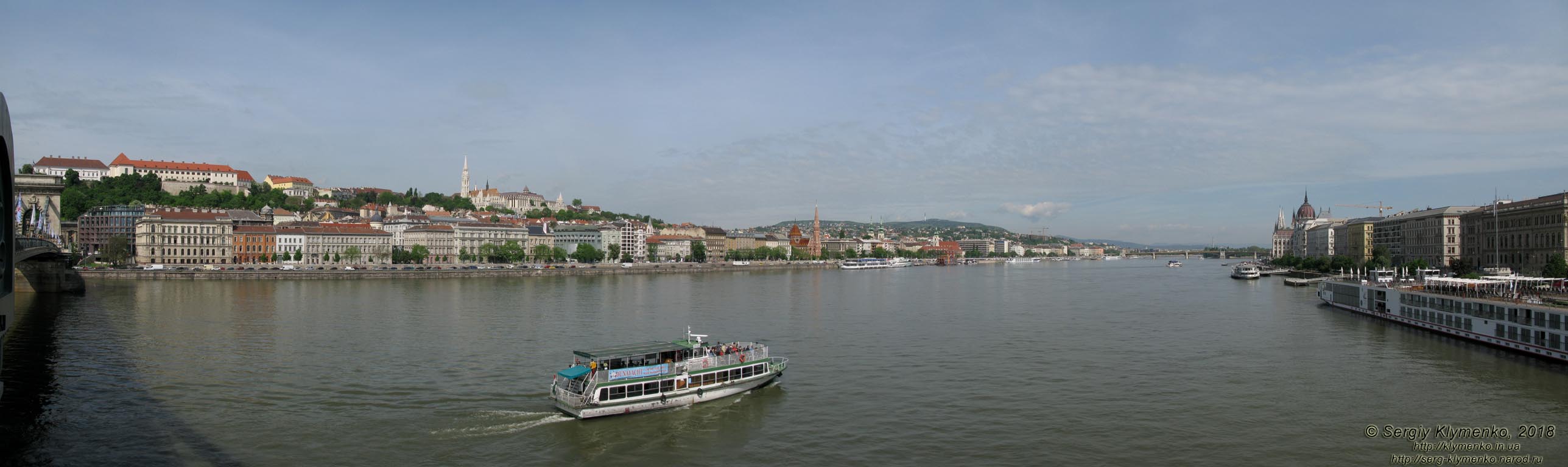 Будапешт (Budapest), Венгрия (Magyarország). Фото. Вид с Цепного моста Сеченьи (Széchenyi lánchíd). Панорама ~150°.