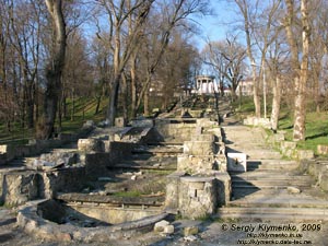 Фото Кишинёва. Руины Каскадной лестницы и фонтанов в парке Валя Морилор.