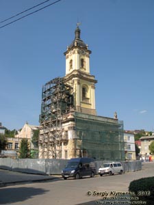 Подолье, Тернопольская область. Бучач. Фото. Ратуша, 1750-1751 гг.