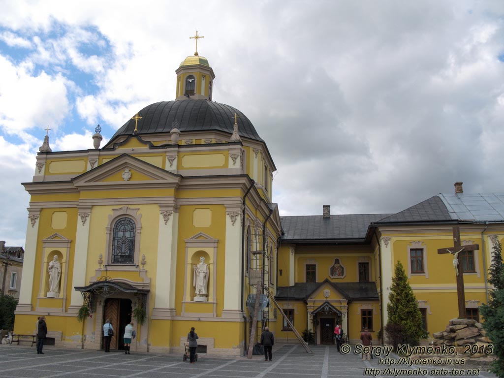 Львовская область, Червоноград. Фото. Церковь Святого Юра (1771-1776 годы).