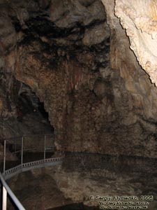 Пещера «Эмине-Баир-Хосар». Подземное озеро.