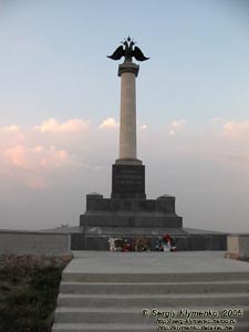 Крым. Фото. Балаклава, памятник Балаклавскому сражению (13 октября 1854).
