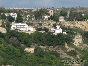 Крым. Фото. Георгиевский монастырь возле мыса Фиолент, вид сверху.