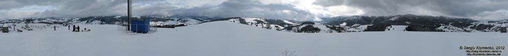 Закарпатская область, горнолыжный курорт Изки. Фото. Возле верхней станции кресельного подъемника. Круговая панорама с вершины горы (360°).