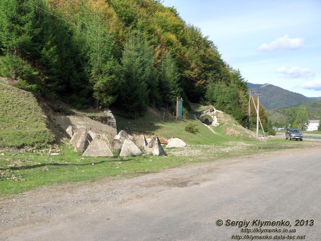 Закарпатская область, Колочава. Фото. «Линия Арпада», общий вид укреплений.