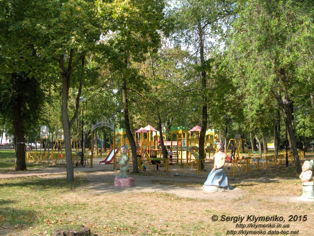 Волынская область, город Ковель. Фото. В Центральном парке имени Леси Украинки.
