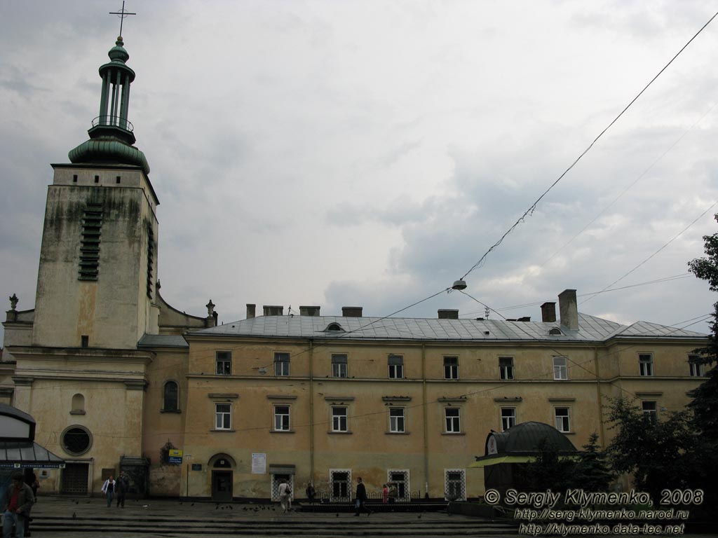 Львов. Фото. Мытна ("таможенная") площадь. Вид от монастыря бернардинцев.