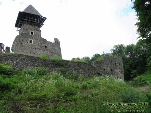 Закарпатская область, село Невицкое. Фото. Невицкий замок снаружи.