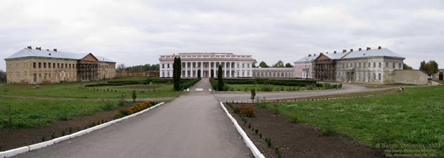Винничина. Фото. Тульчин. Комплекс старого дворца Потоцких, 1757-1782 годы.