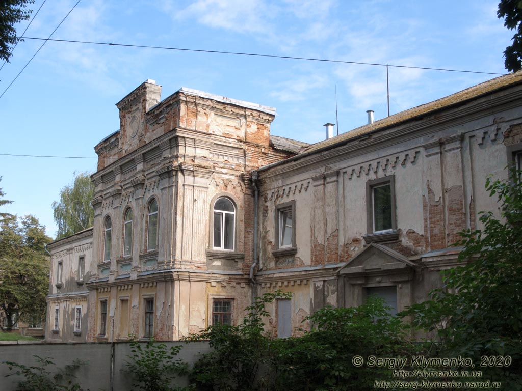 Житомирская область, Любар. Фото. Фасад дворца графини Понинской, XIX век.