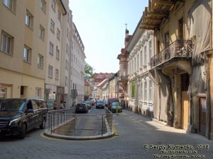 Фото Братиславы (Словакия). Улица Девичья (Panenska ulica).