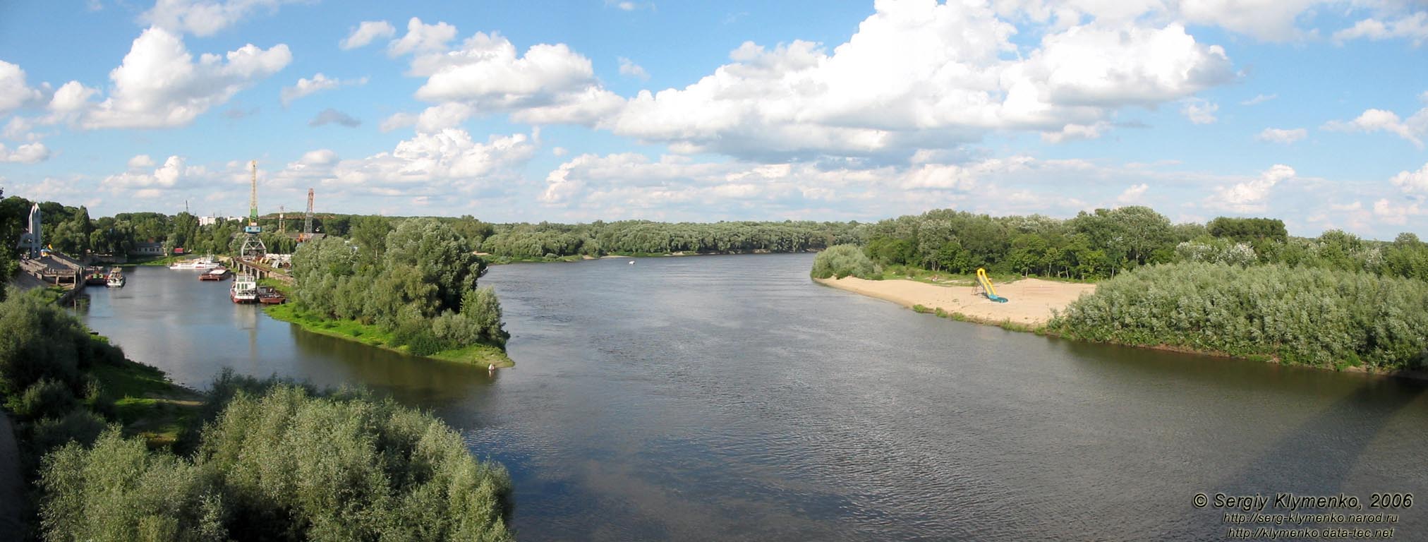 Чернигов. Фото. Вид на реку Десна ("против течения") с пешеходного моста.