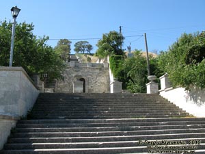 Крым, Керчь. Фото. Большая Митридатская лестница. Вид с улицы 23-го Мая 1919 года.