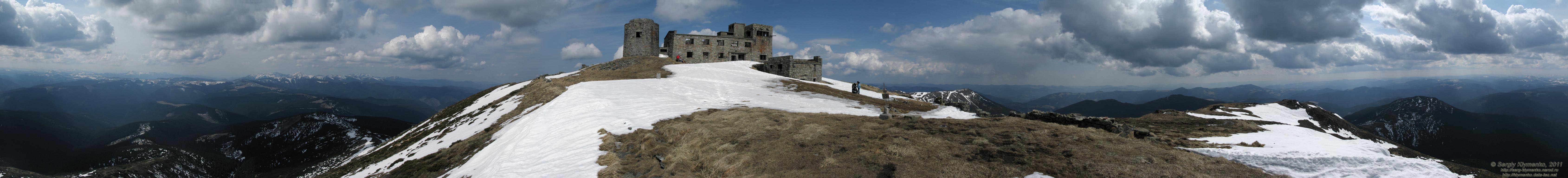 Фото Карпат. Вершина горы Поп Иван Черногорский (Черная Гора). Круговая панорама.