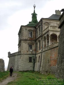 Львовская область. Подгорцы. Фото. Подгорецкий замок. Западный фасад замка, вид от угла юго-западного бастиона.