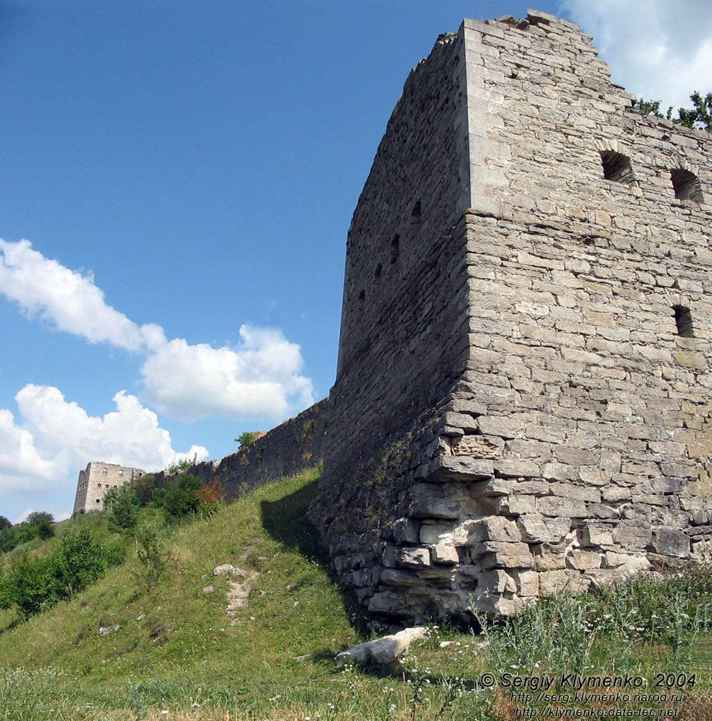 Поділля, Хмельницька область. Сатанів, замок XIV-XVI ст.